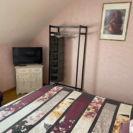 Bed and Breakfast Le Petitepinay Moitron-sur-Sarthe Exterior foto