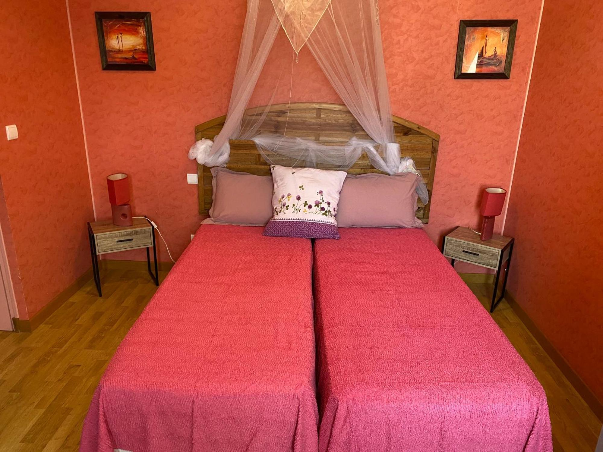 Bed and Breakfast Le Petitepinay Moitron-sur-Sarthe Exterior foto